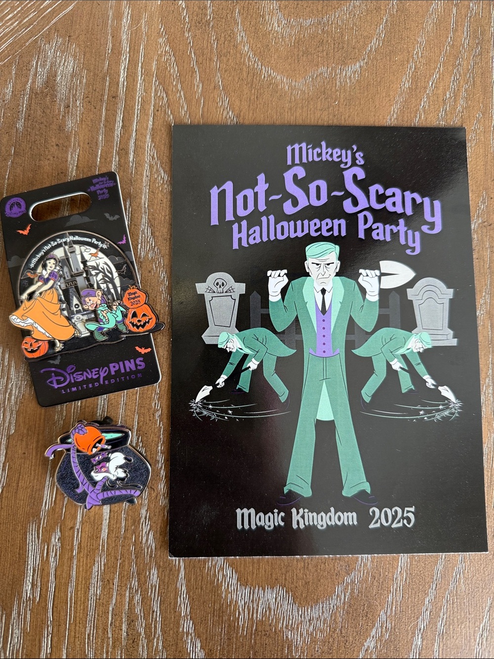 Disney Halloween Pin Snow White Goofy 2025 Mickeys not so Scary Halloween party